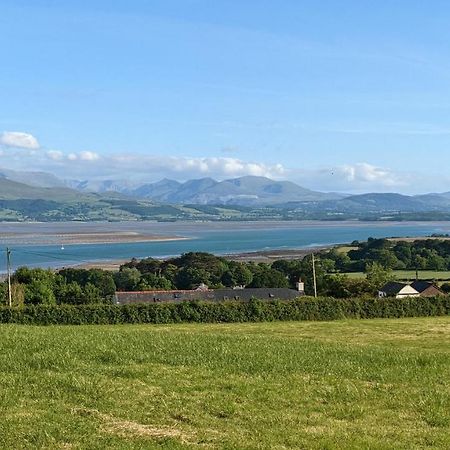 Llinos Cottage Beaumaris Exterior photo